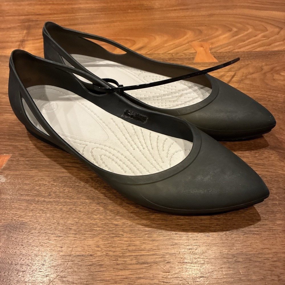 Crocs Rio Flats Black Featuring A Distinctive Pointed Toe Cutout Side Women 10